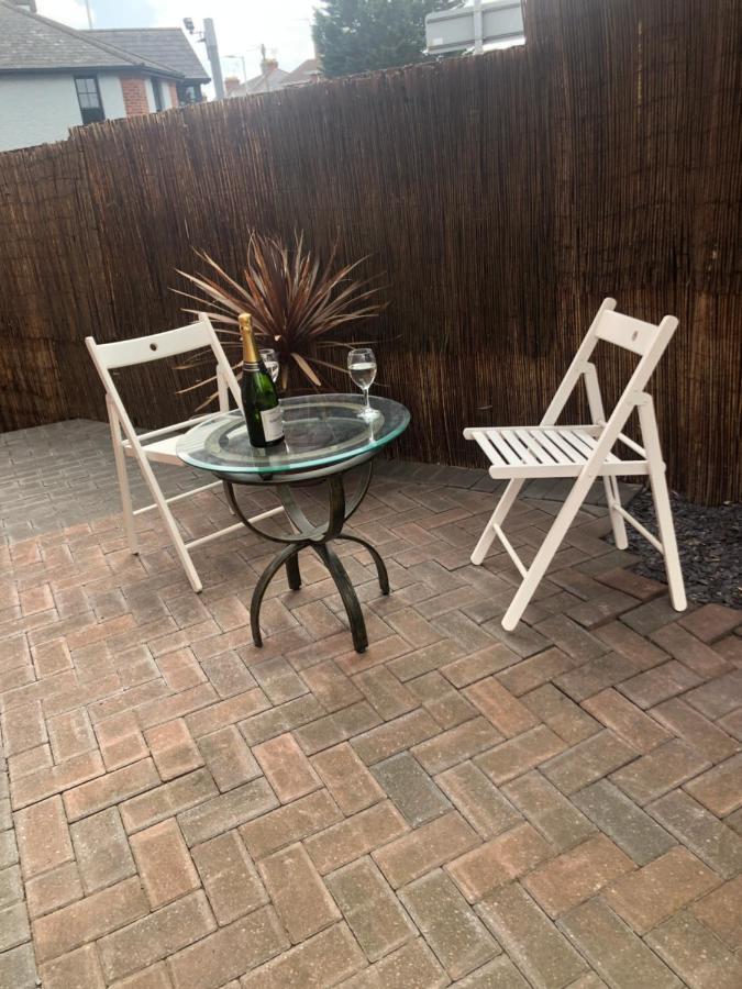 Half Price Offer - Exeter City Apartment Ngoại thất bức ảnh