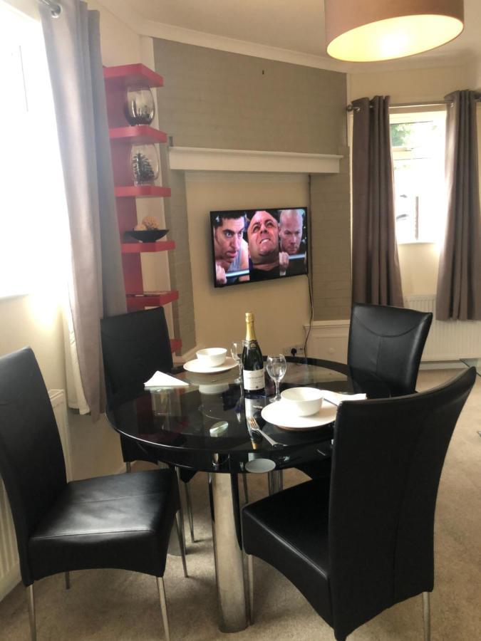 Half Price Offer - Exeter City Apartment Ngoại thất bức ảnh